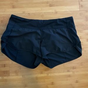 Lululemon Speed Up Low rise Black short 2.5”